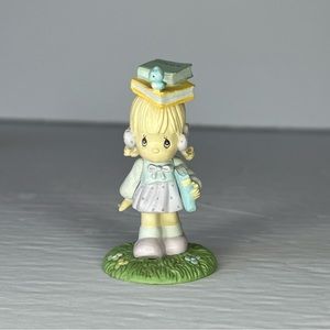 VTG Precious Moments Monthly Miniature   1989 September Girl With Books Figure
